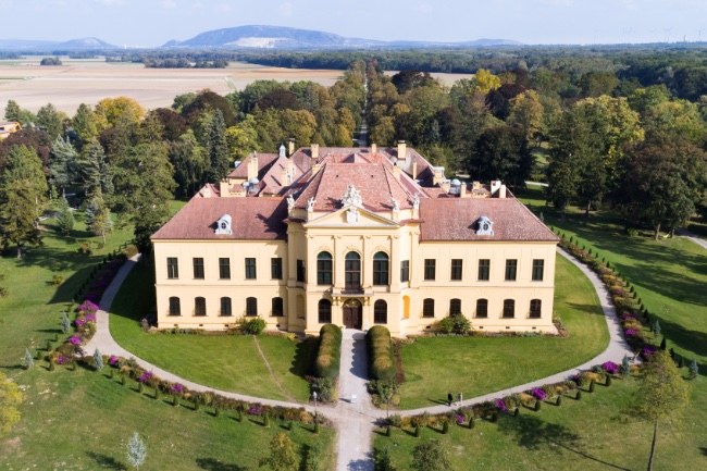 Eckartsau Palace